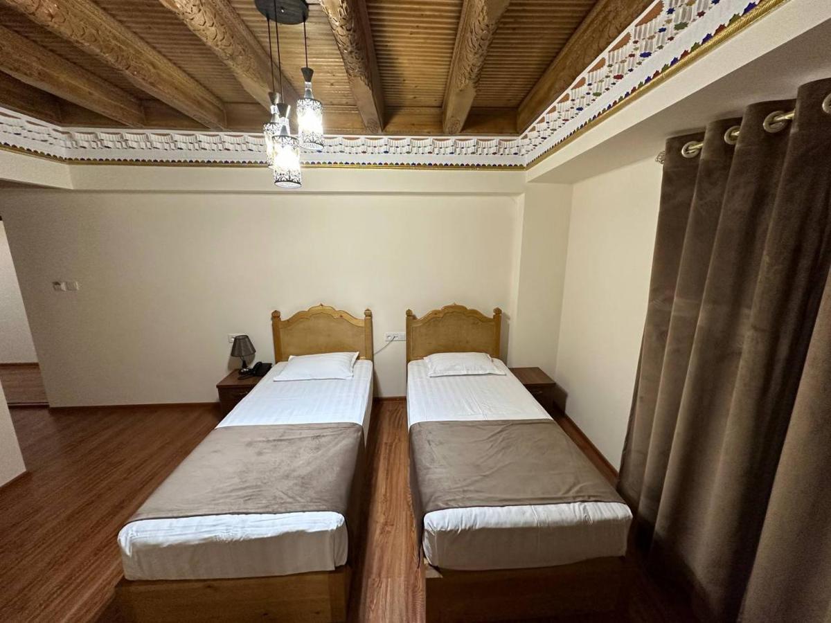 Antique Hotel Imran Бухара Экстерьер фото