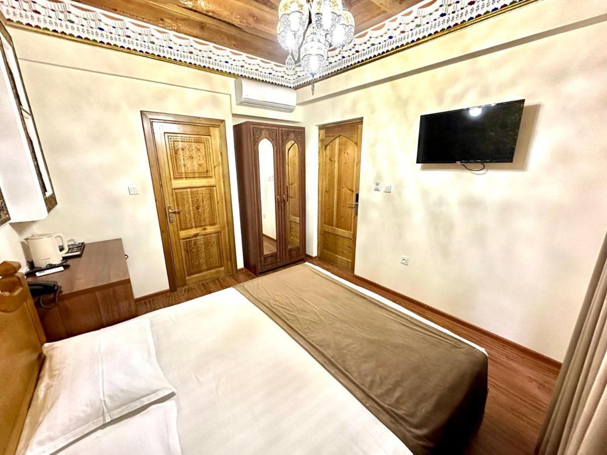 Antique Hotel Imran Бухара Экстерьер фото