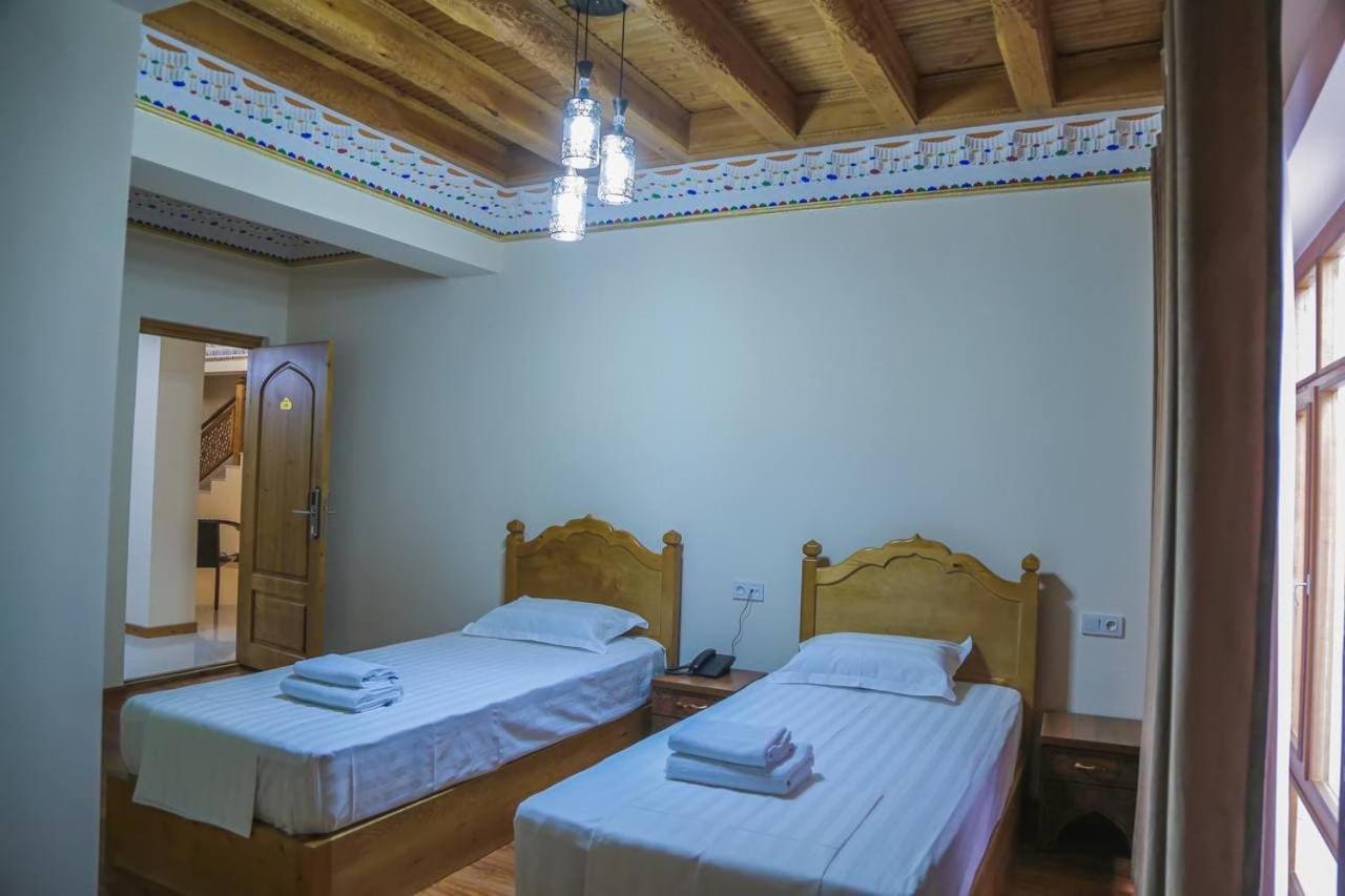 Antique Hotel Imran Бухара Экстерьер фото
